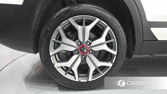 Kia Seltos id 4759038 из Кореи 13