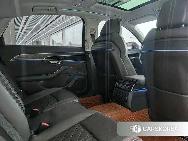 Audi A8 id 4291167 из Китая 13