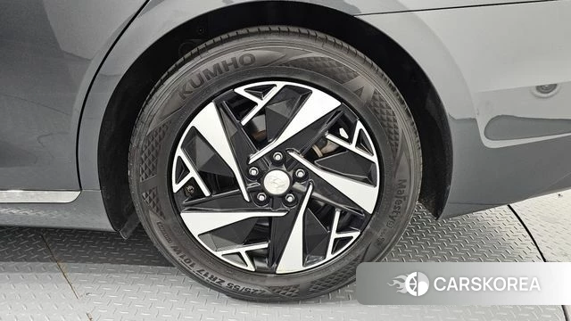 Hyundai The New Grandeur IG Hybrid id 4423046 из Кореи 13
