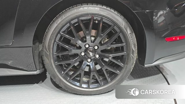 Ford Mustang id 4397725 из Кореи 13