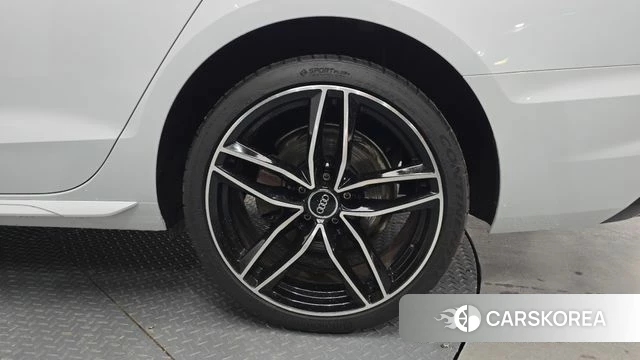 Audi A4 (B9) id 4535937 из Кореи 13
