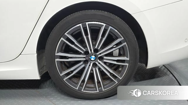 BMW 3 Series (G20) id 4775949 из Кореи 13
