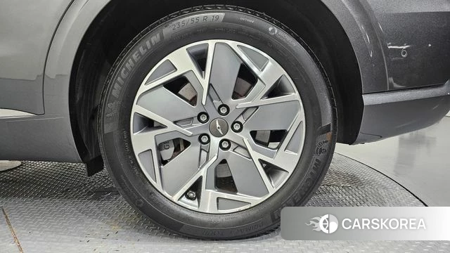 Genesis Electrified GV70 id 4881001 из Кореи 13