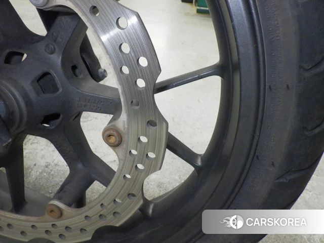 Проданный Honda CBR400R id 4184741 из Японии, фото 13