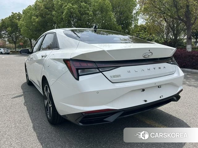 Hyundai Elantra id 4313785 из Китая 13