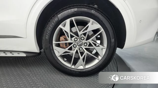 Genesis GV70 id 4631170 из Кореи 13