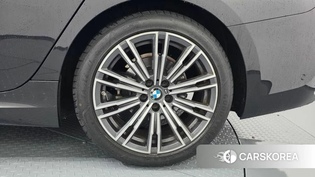 BMW 3 Series (G20) id 4529553 из Кореи 13