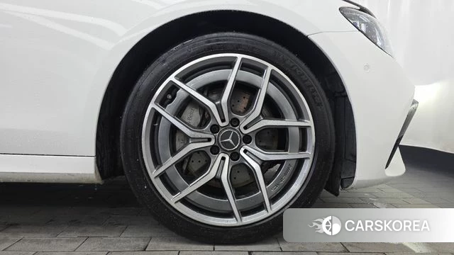 Mercedes-Benz E-Class W213 id 4720987 из Кореи 13