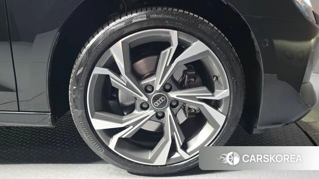 Audi A3 (8Y) id 4493579 из Кореи 13