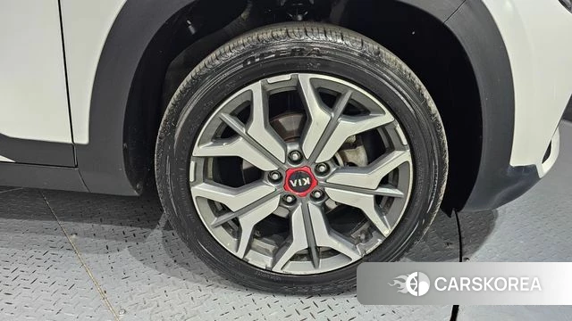 Kia Seltos id 4224974 из Кореи 13