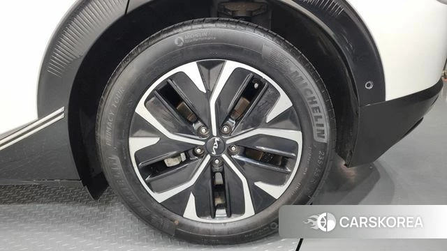 Kia EV6 id 4369991 из Кореи 13