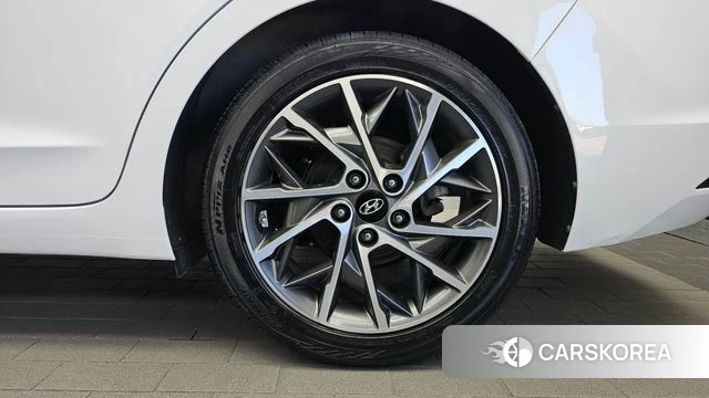 Hyundai The New Avante AD id 4943758 из Кореи 13