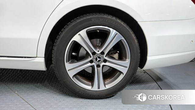 Mercedes-Benz E-Class W213 id 4416830 из Кореи 13