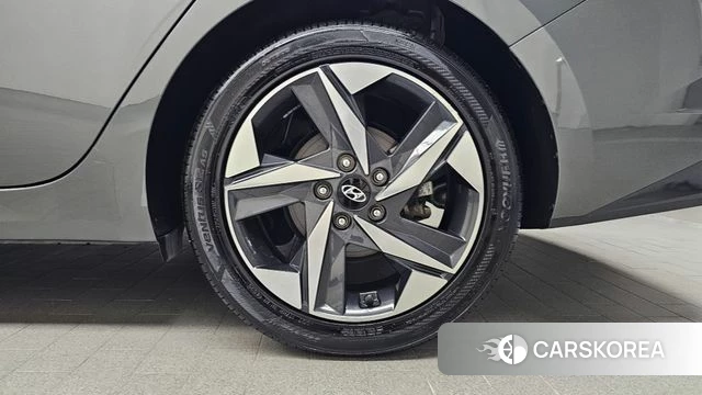 Hyundai Avante Hybrid (CN7) id 4849191 из Кореи 13