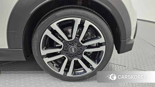 Mini Cooper S id 4388267 из Кореи 13