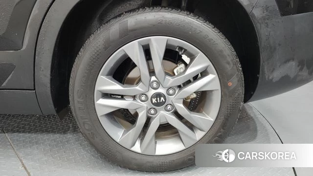 Kia Seltos id 4303940 из Кореи 13