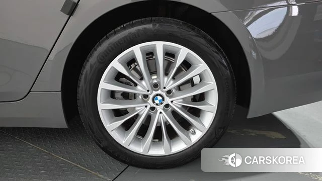 BMW 5 Series (G30) id 4740688 из Кореи 13