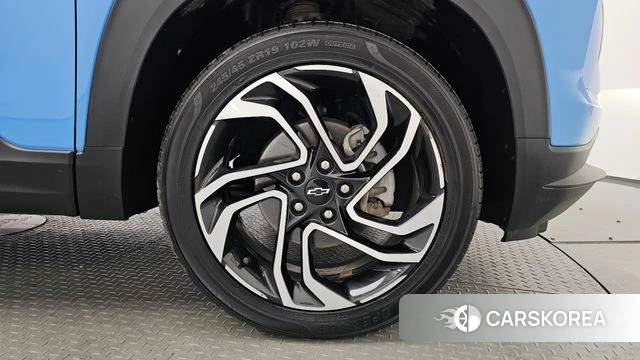 Chevrolet (GM Daewoo) The New Trail Blazer id 4201400 из Кореи 13