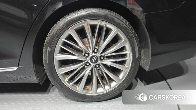Hyundai Grandeur IG id 4557647 из Кореи 13