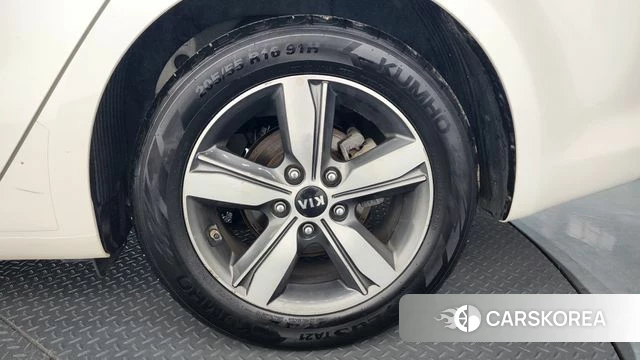Kia The New K3 id 4203938 из Кореи 13