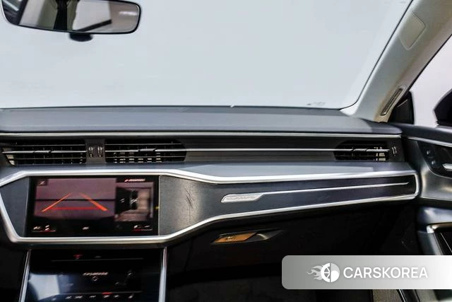 Audi A7L id 4256961 из Китая 13