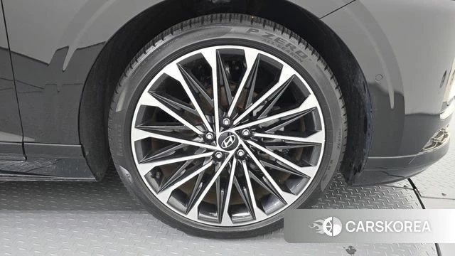 Hyundai Grandeur Hybrid (GN7) id 4904597 из Кореи 13