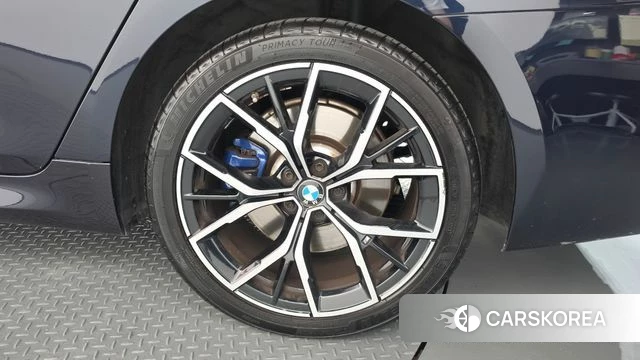 BMW 5 Series (G30) id 4836269 из Кореи 13