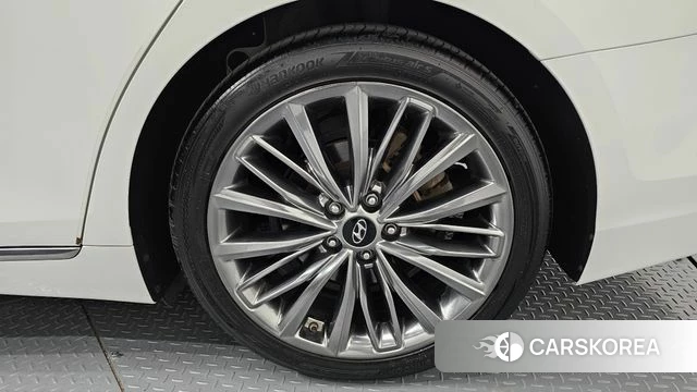 Hyundai Grandeur IG id 4459269 из Кореи 13