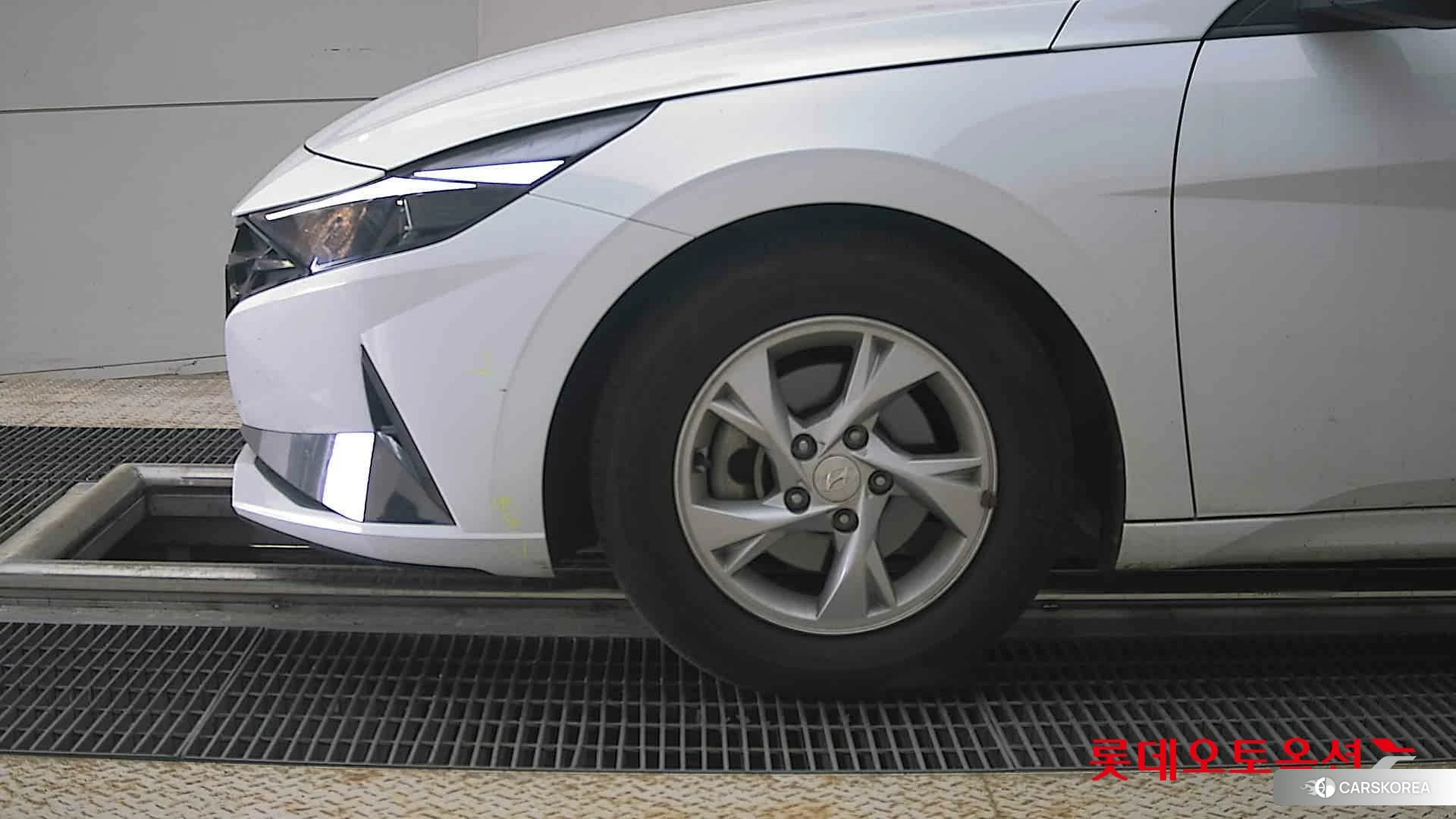 Hyundai Avante id 4289303 из Кореи 13