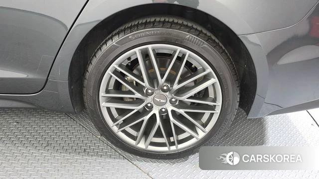 Genesis G70 id 4269378 из Кореи 13