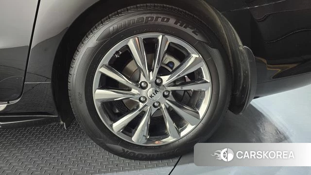 Kia The New Carnival id 4508028 из Кореи 13