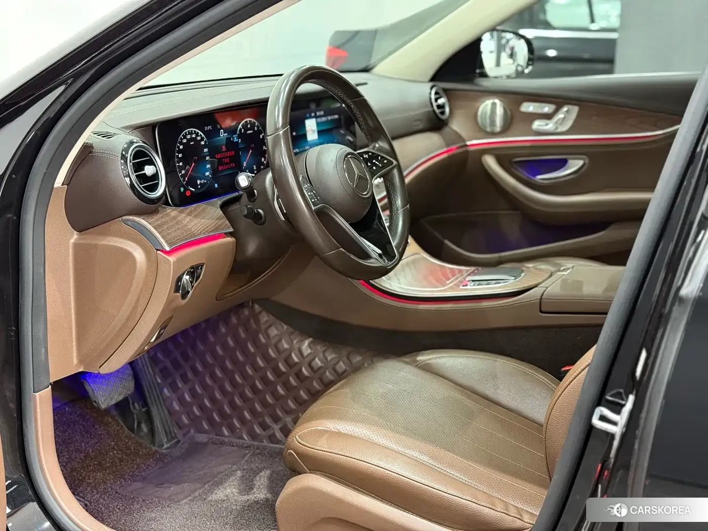 Mercedes-Benz E-Class id 4599791 из Китая 13