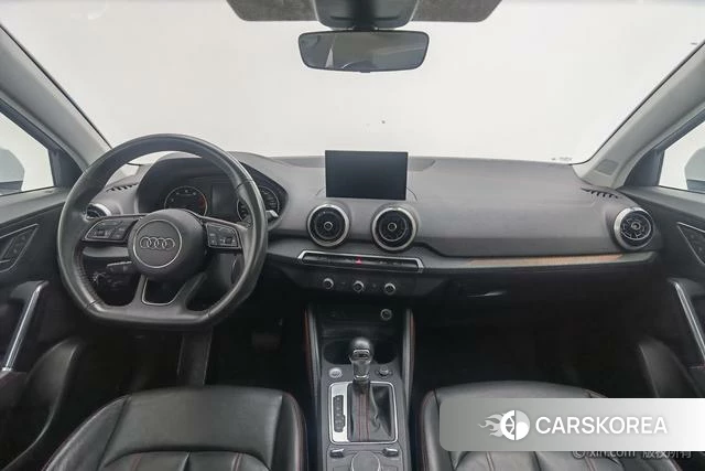 Audi Q2L id 4298140 из Китая 13