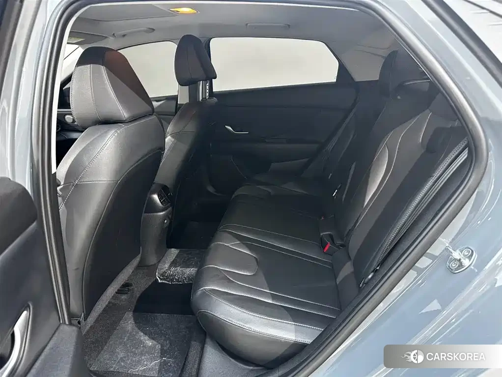 Hyundai Elantra id 4545971 из Китая 13