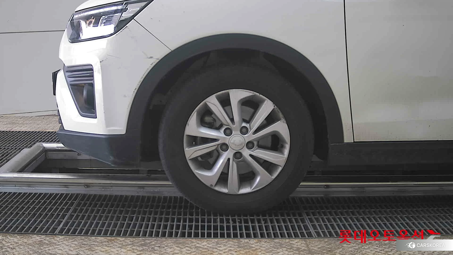 SsangYong Tivoli id 3888449 из Кореи 13