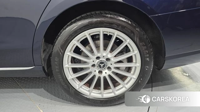 Mercedes-Benz E-Class W213 id 4702558 из Кореи 13