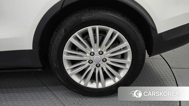 Land Rover Discovery 5 id 4637593 из Кореи 13