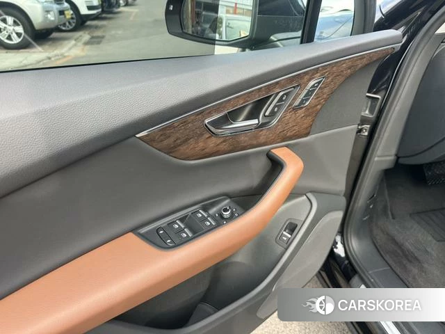 Audi Q7 id 4300456 из Китая 13