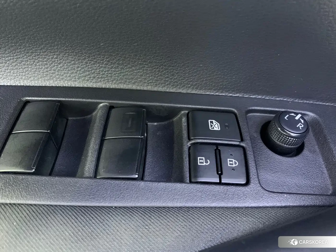 Toyota Levin id 4538783 из Китая 13