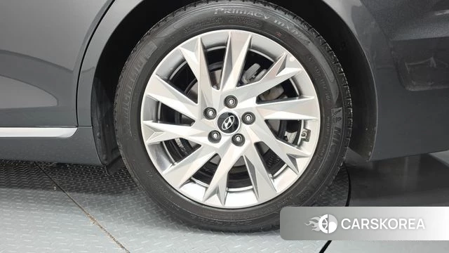 Hyundai The New Grandeur IG Hybrid id 4525136 из Кореи 13