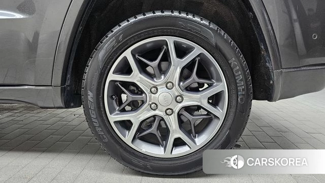 Jeep Grand Cherokee id 4377887 из Кореи 13