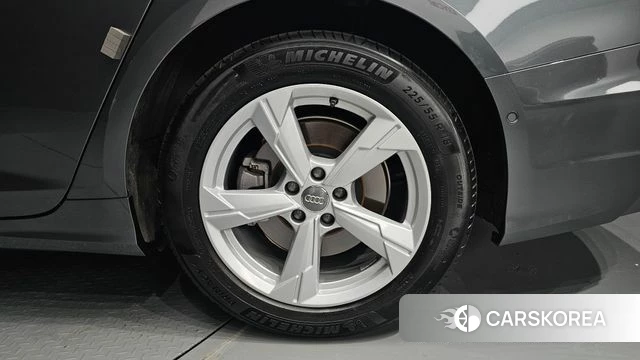 Audi A6 (C8) id 4530297 из Кореи 13