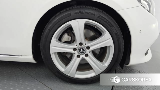 Mercedes-Benz E-Class W213 id 4417430 из Кореи 13