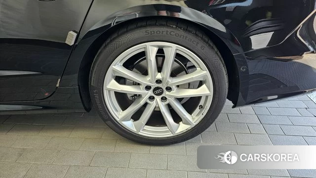 Audi A7 (4K) id 4441670 из Кореи 13