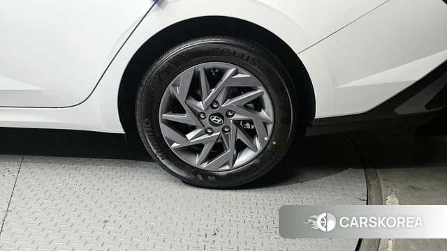 Hyundai The New Avante Hybrid (CN7) id 4222504 из Кореи 13