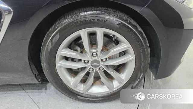 Genesis G70 id 4362492 из Кореи 13