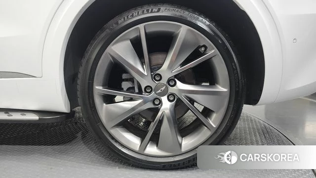 Genesis GV70 id 4692756 из Кореи 13