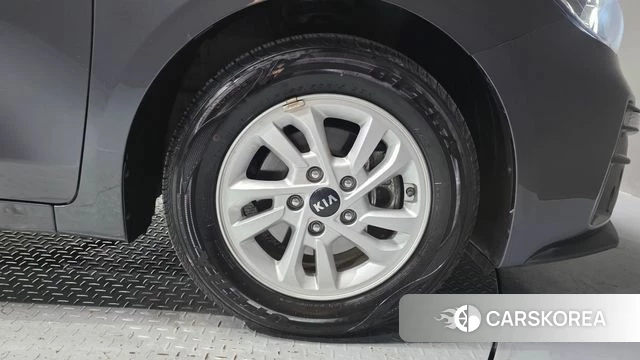 Kia Come New K3 id 4471373 из Кореи 13