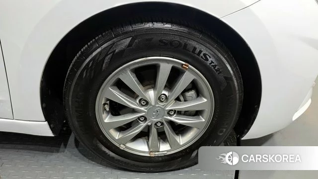 Hyundai The New Avante AD id 4203574 из Кореи 13