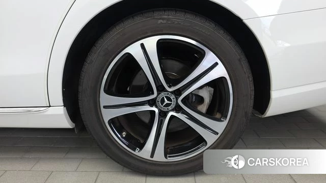 Mercedes-Benz E-Class W213 id 4737732 из Кореи 13